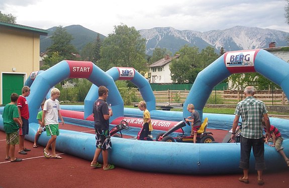 Fotos vom Puchberger Ferienspiel 2011 - "Feri fährt Go-Kart"